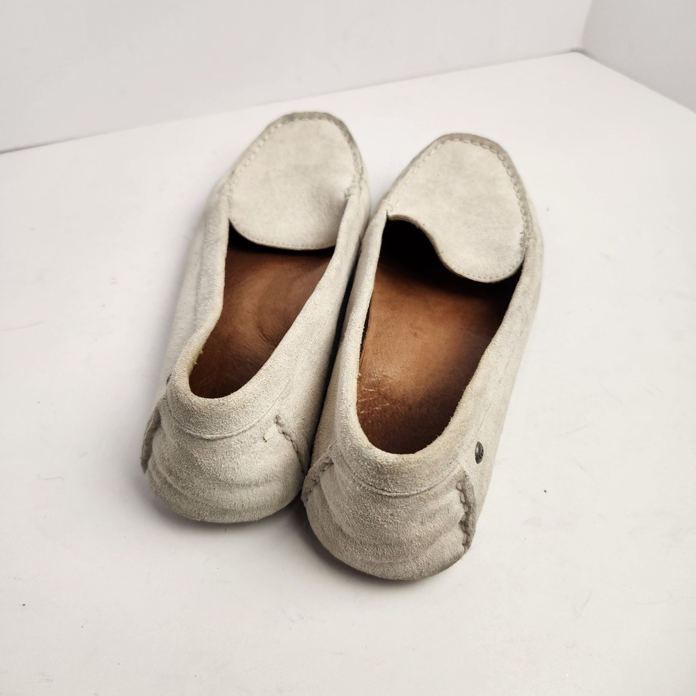 Ugg Women's Ivory Suede Casual Comfy Loafers Size 7 - Picture 3 of 8